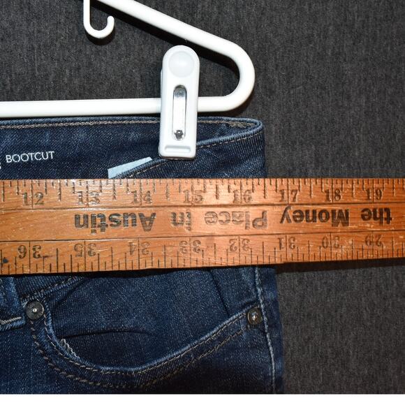 Lee Modern Series Curvy Fit Boot Cut Women's 14 Medium Distressed Denim Jeans - Picture 7 of 8